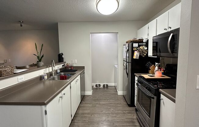 1 bed, 1 bath, $1,695