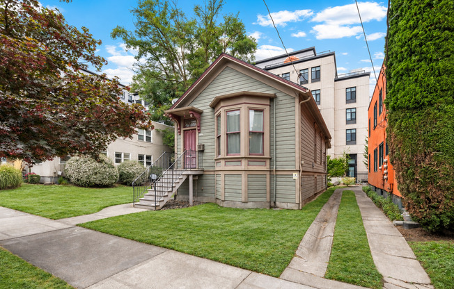 Historic NW PDX Home with Incredible Space, Character & a Private Yard **$1,000 OFF FIRST MONTH RENT**