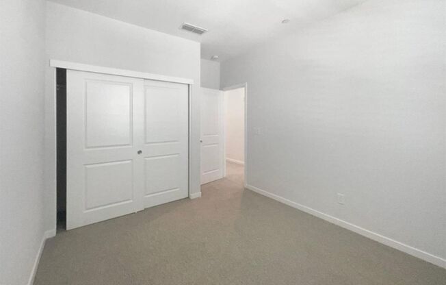 3 beds, 2.5 baths, $2,995, Unit # 65101