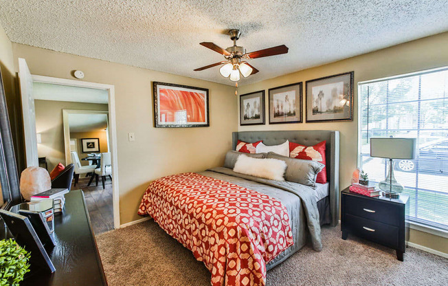 apartment bedroom  at Oaks at Greenview, Houston, 77015