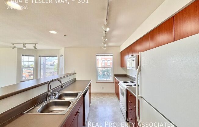 1404 E YESLER WAY