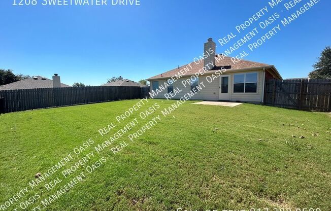 1208 SWEETWATER DR