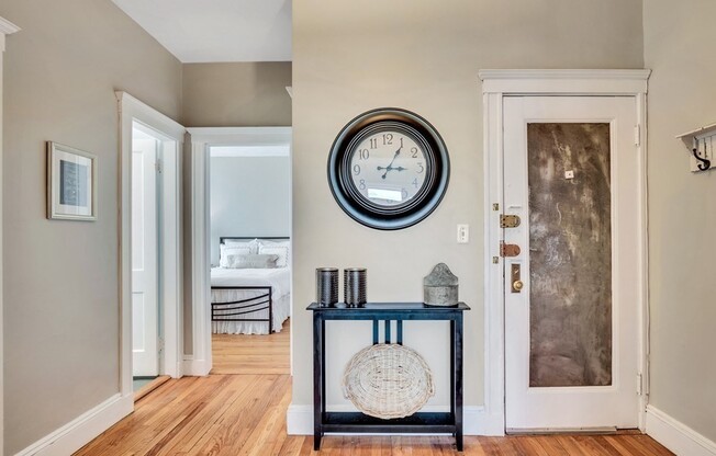 238 S HUNTINGTON AVE