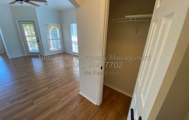 3 beds, 2 baths, 1,355 sqft, $2,000, Unit Apartment 1627