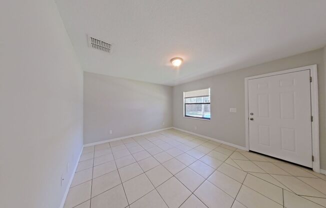 E Poinsettia Ave 923 - TA2