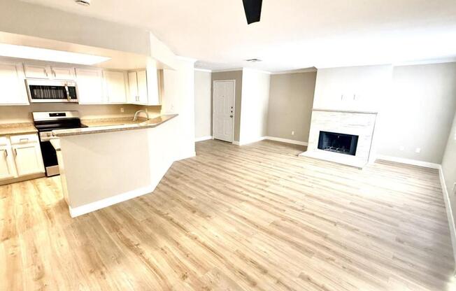 3 beds, 2 baths, 1,191 sqft, $1,600