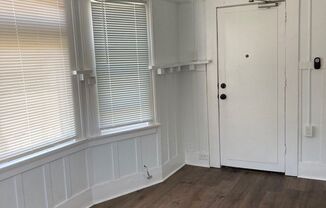 Studio, 1 bath, $1,350, Unit Unit 305