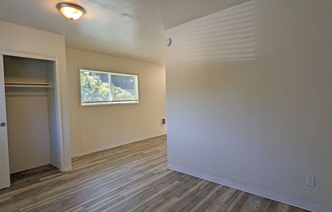 Studio, 1 bath, 550 sqft, $1,164, Unit 3515-24