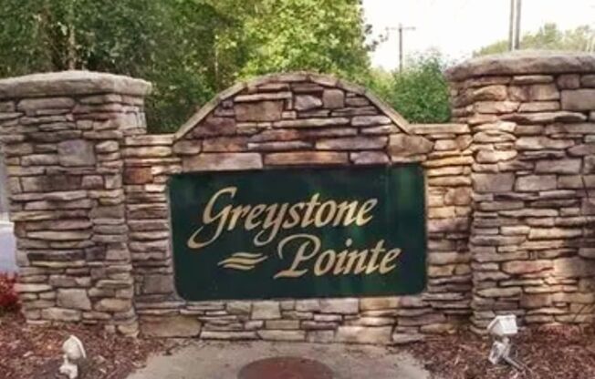 Ground level in Greystone Pointe