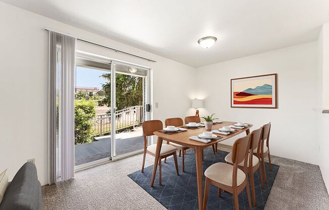 2 beds, 1 bath, 878 sqft, $2,025, Unit H302