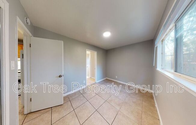 2531 & 2539 E 16th Street