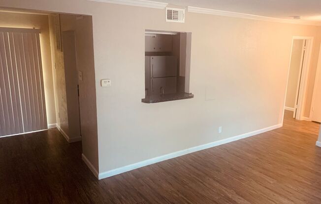 1 bed, 1 bath, 666 sqft, $1,175, Unit 1-230