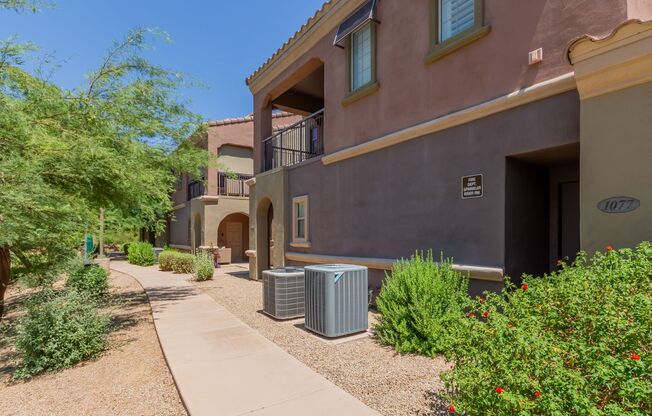 2 beds, 2 baths, $2,900, Unit # 1076