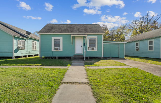 newly updated 2 bedroom