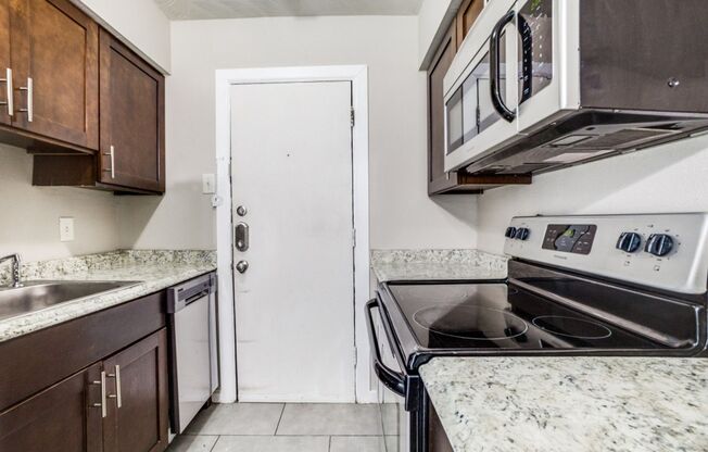 1 bed, 1 bath, 650 sqft, $1,050, Unit 205