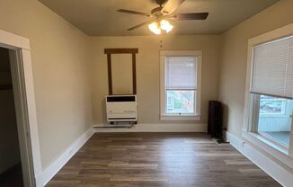 3 beds, 1 bath, $1,895, Unit Unit #2