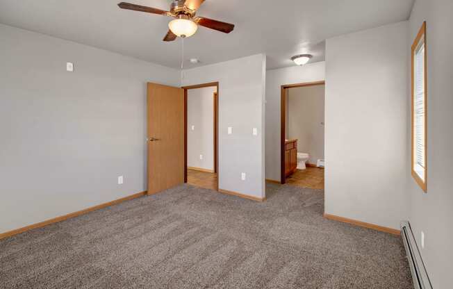 Roosevelt East Bedroom Apartment Rental Williston, North Dakota
