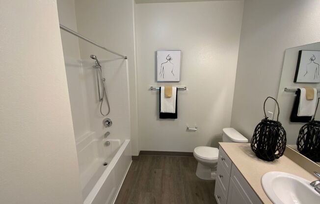 1 bed, 1 bath, 615 sqft, $1,895, Unit 207