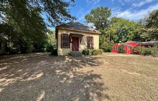 NEW!! NEW!! NEW!! 2 Bed/1 Bath Single Family Home