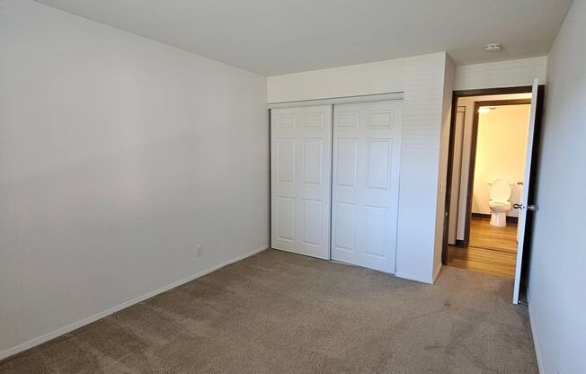 2 beds, 1.5 baths, 950 sqft, $1,425, Unit 17 - 102