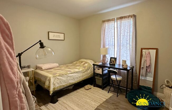 Stunning 3 Bedroom Home in Pensacola!