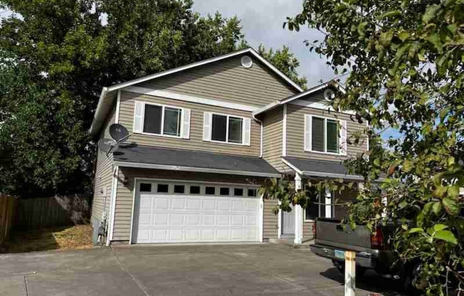 9304 NE 97 CIR