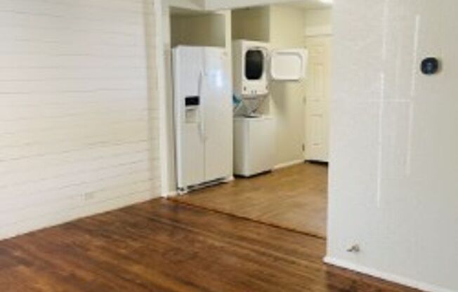 2455-2457 Cincinnati Ave