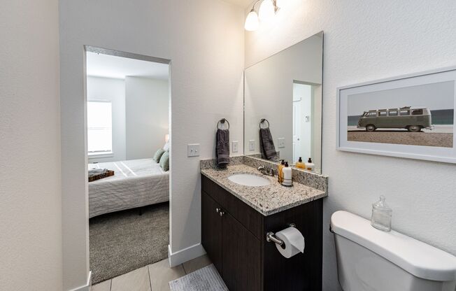 2 beds, 2 baths, 855 sqft, $1,795, Unit 5661 #203 Silverstone