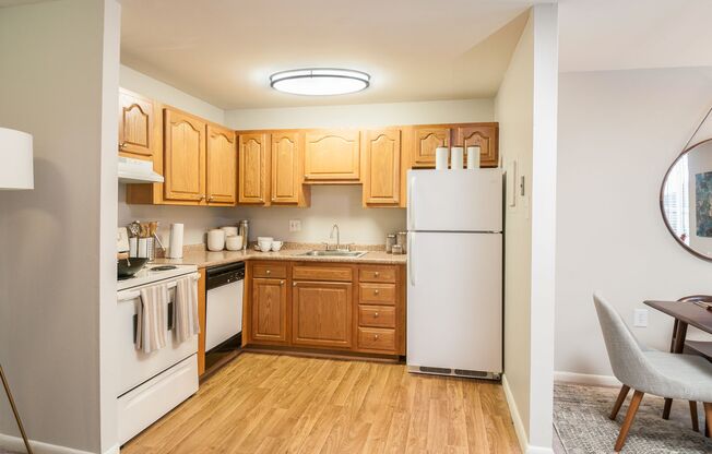 2 beds, 1 bath, 800 sqft, $1,395, Unit 269