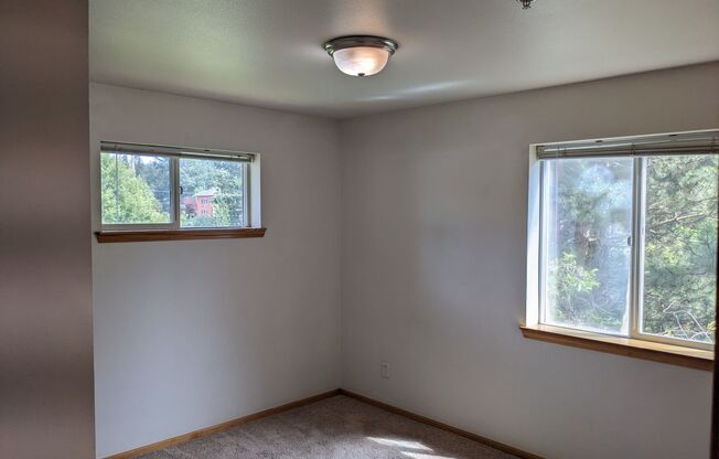 2 beds, 2 baths, 763 sqft, $1,750, Unit 611-208
