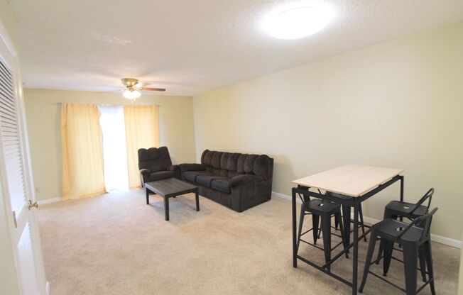 2 beds, 2 baths, $750