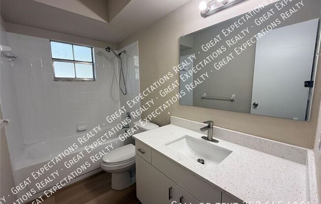 143 SE 13 AVE