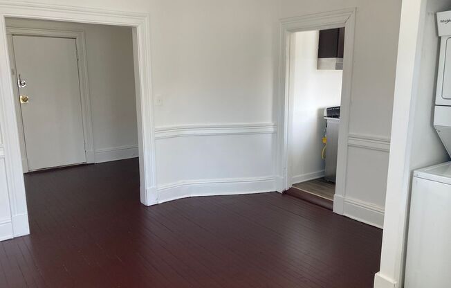 3 beds, 1 bath, 1,225 sqft, $2,199, Unit 1301-43