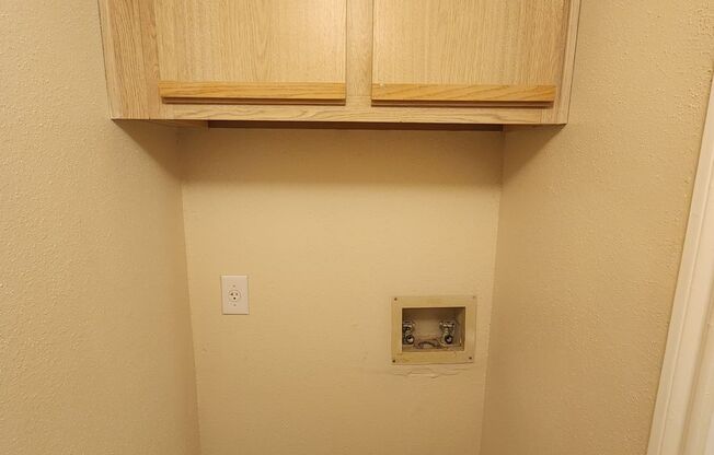 1 bed, 1 bath, 660 sqft, $1,275, Unit 506-u