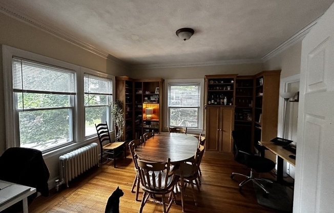 52 LANARK RD