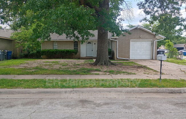 2404 S 124 E AVE