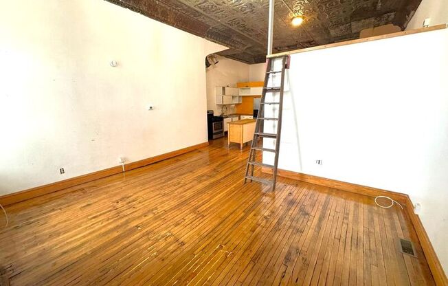 1816 S RACINE AVE