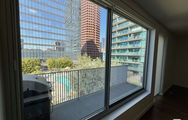 1 bed, 1 bath, 930 sqft, $2,950, Unit 703