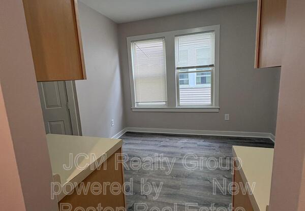 41 HIAWATHA RD