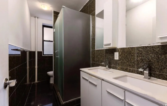 W. 124th St, St Nicholas ave