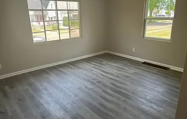 Quaint one bedroom in bustling Warren