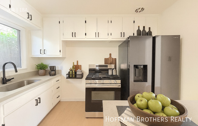 6817 6819 N FIGUEROA ST