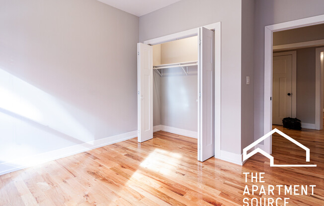 3523 N Racine Ave DS3523-2W