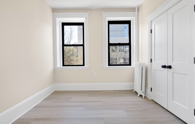 1 bed, 1 bath, 550 sqft, $3,750, Unit 37