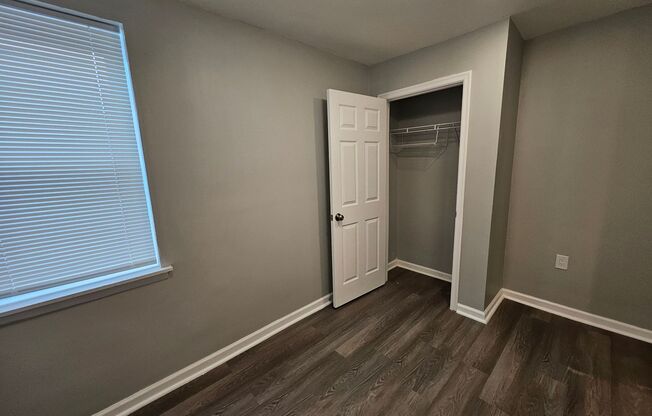 2 beds, 1 bath, $1,550, Unit Unit 1