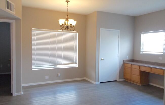 2 beds, 2 baths, $1,650, Unit # 1711