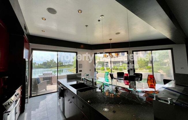8989 N GAINEY CENTER Drive