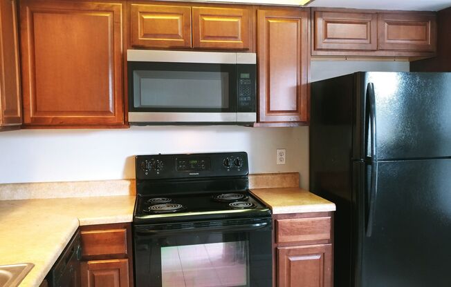 2 beds, 2 baths, $1,200