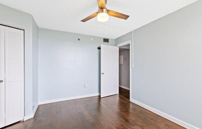 2 beds, 2 baths, 1,100 sqft, $2,000