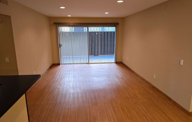 Updated Two Bedroom Condo in Fashion Valley / Mission Valley